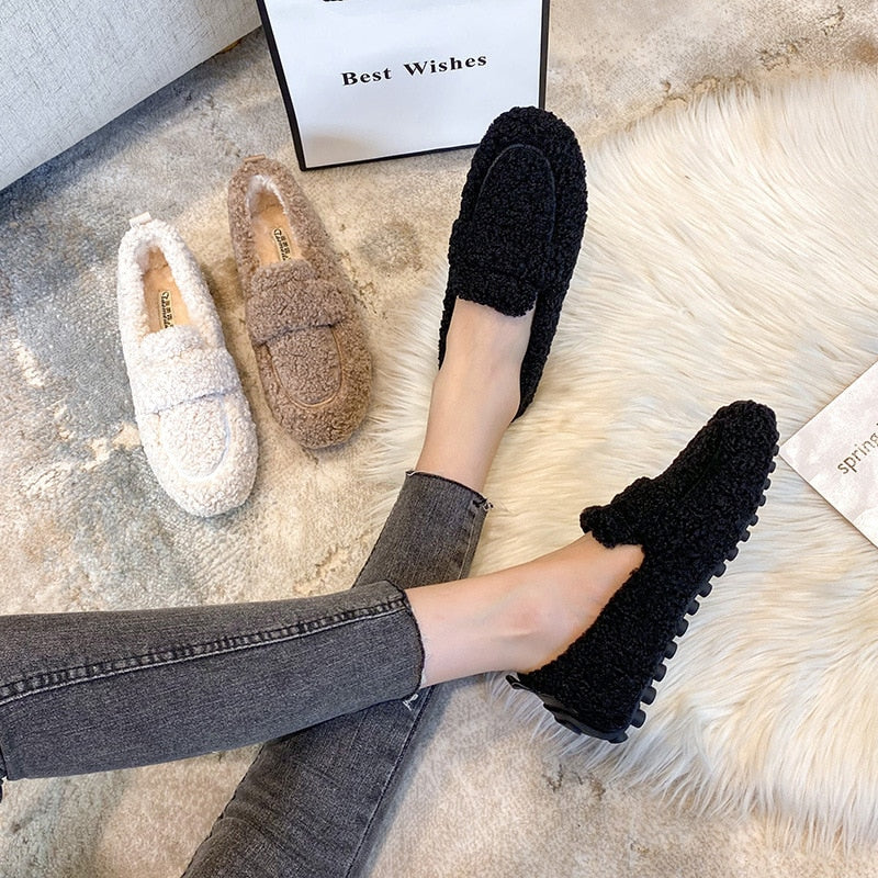 Arielle Plush Moccasins With Non-Slip Sole | Rizi