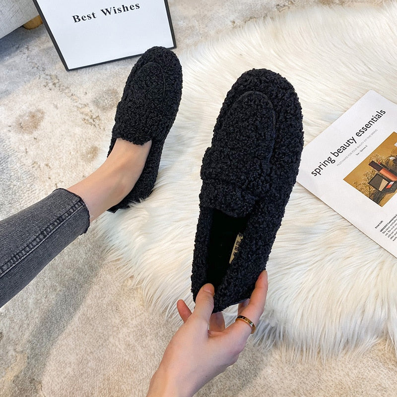 Arielle Plush Moccasins With Non-Slip Sole | Rizi